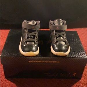 COPY - Kids gym shoes